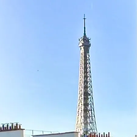 Apartment Champs Elysees 2 *